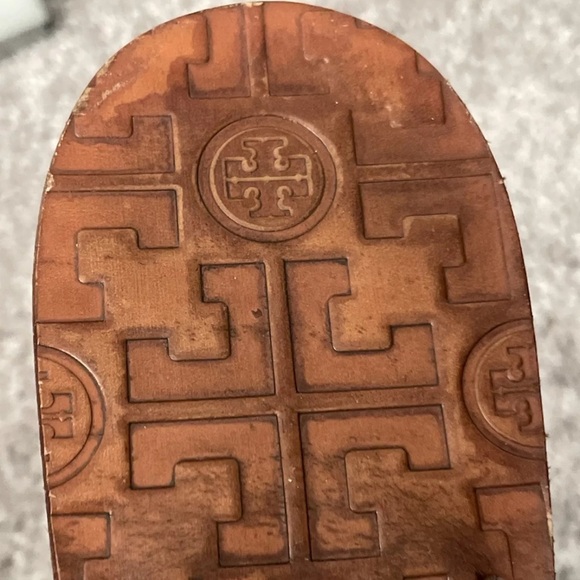 Tory Burch Leather Thong Sandals Size 10 THORA Tumbled Hibiscus Pink - Picture 11 of 11